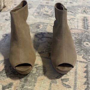 Chocolat Blu Taupe Platform Wedges